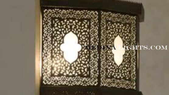 Brass Applique - Moroccan Lighting, Moroccan Lanterns, Moroccan Lamps, Moroccan Chandeliers