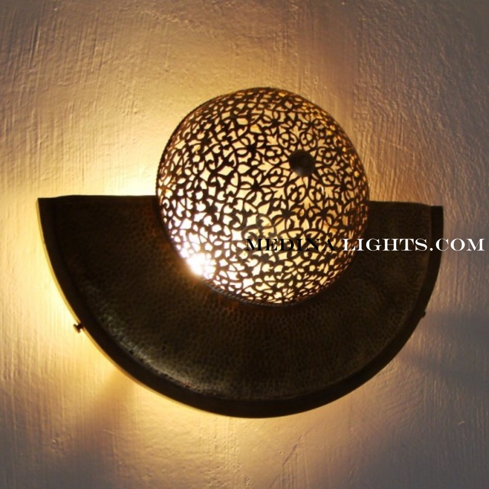 Brass Applique - Moroccan Lighting, Moroccan Lanterns, Moroccan Lamps, Moroccan Chandeliers